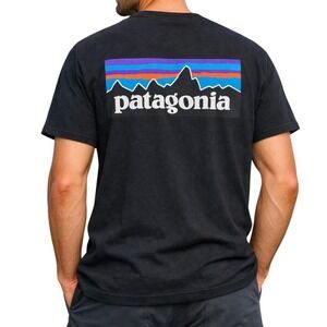 Patagonia P-6 Logo Responsibili-Tee‎ Medium Black Recycled Crewneck Graphic Tee